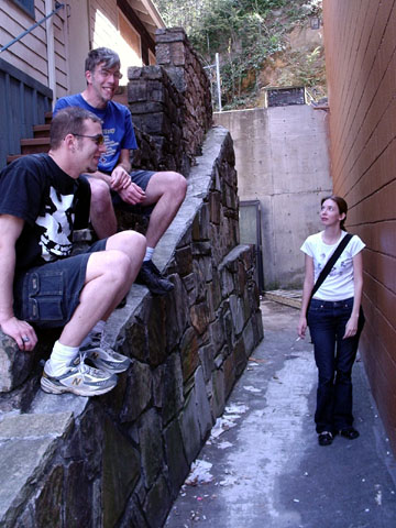 alley1.jpg